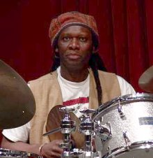 Хамид Дрейк (фото - Петр Ганнушкин, www.downtownmusic.net)