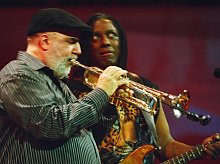 Рэнди Бреккер, Хайрам Буллок