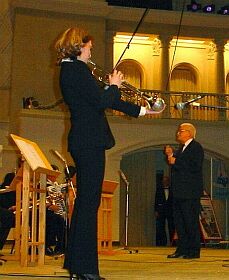 С оркестром им. Эдди Рознера